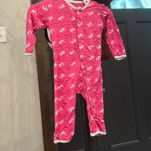 Kicker 3-6 months romper